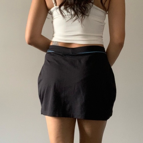 Adidas womans sports skort blue and  black size MED - Picture 4 of 11